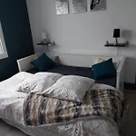La Detente 2 Etoiles